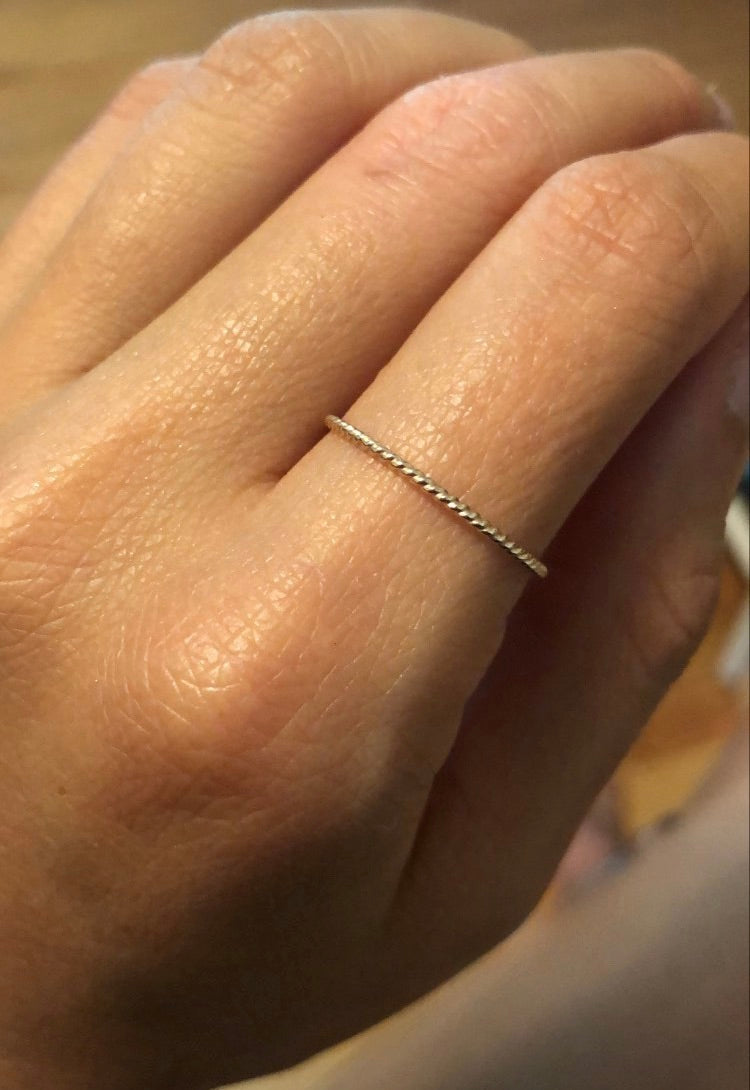 Dainty Spiral Ring